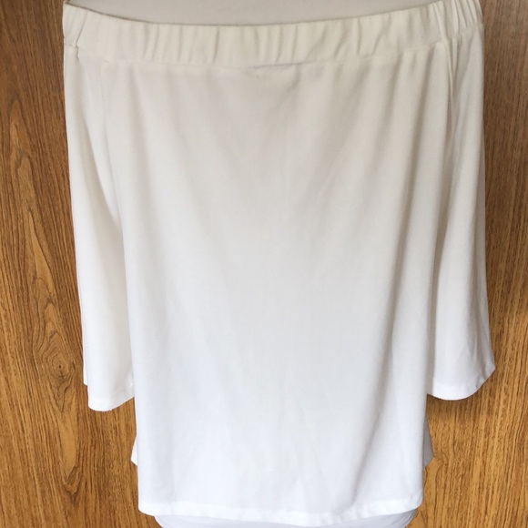 Dynamite brand top - Picture 2 of 3